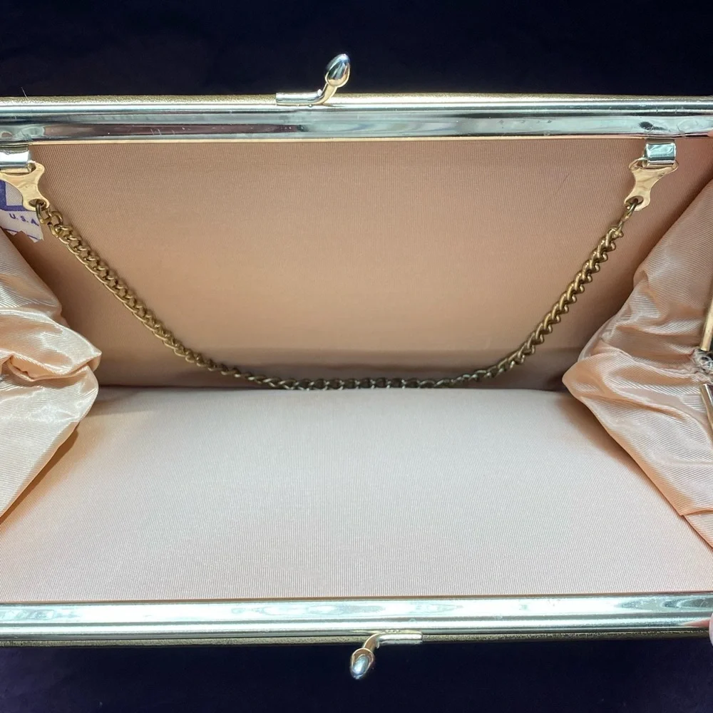 Vtg 60s/70s HL Harry Levine USA Gold Tone Kiss Lock Clutch/Evening Bag